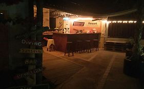 Blue Divers Resort